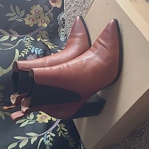 Steve madden brown ankle boot